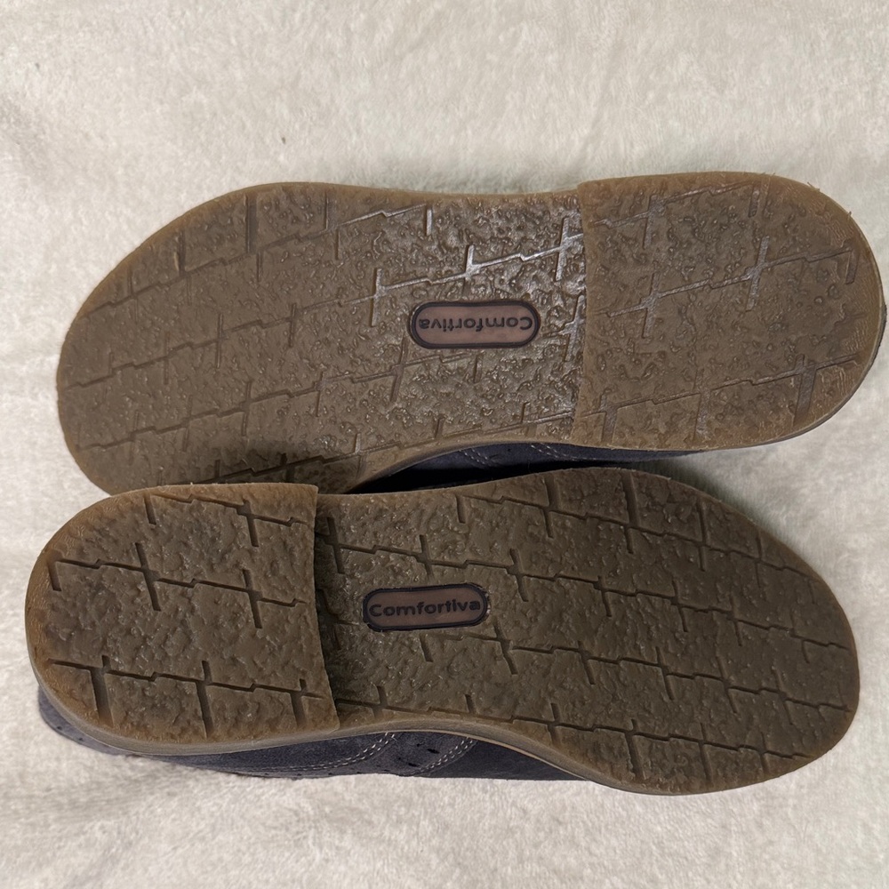 Comfortiva Raya Chelsea Booties - Picture 13 of 14
